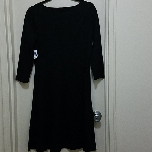 Old Navy black skater style dress - Picture 5 of 6